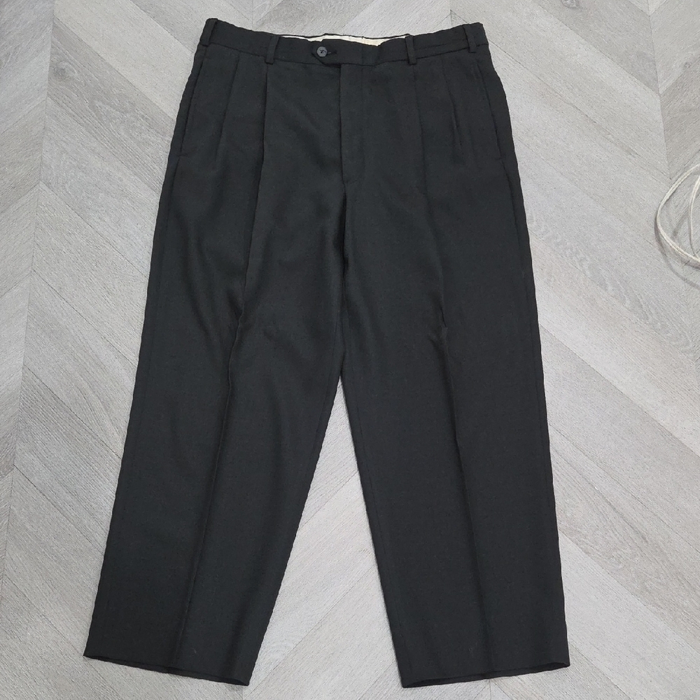 Pierre Cardin Mens 100% Wool Black Trousers, Size 33